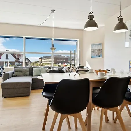 Bad, Lejl 109 Apartman