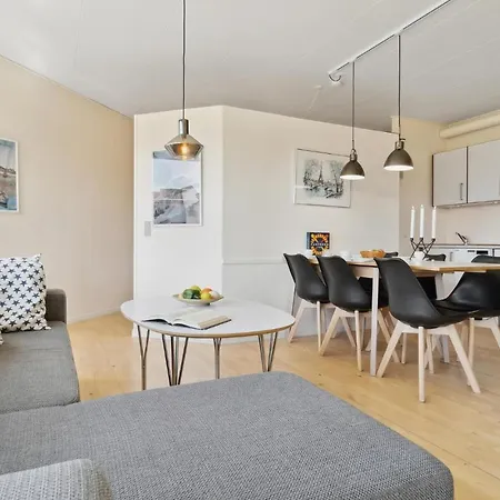 Apartman Bad, Lejl 109 *